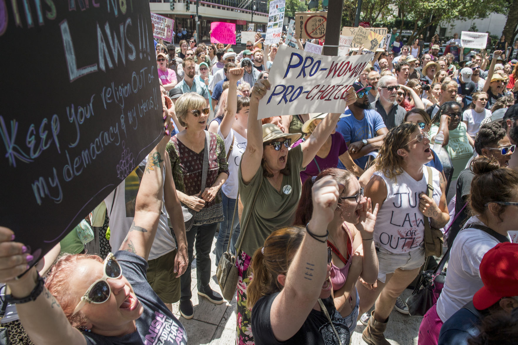 NO.abortionprotest.052319_1.JPG